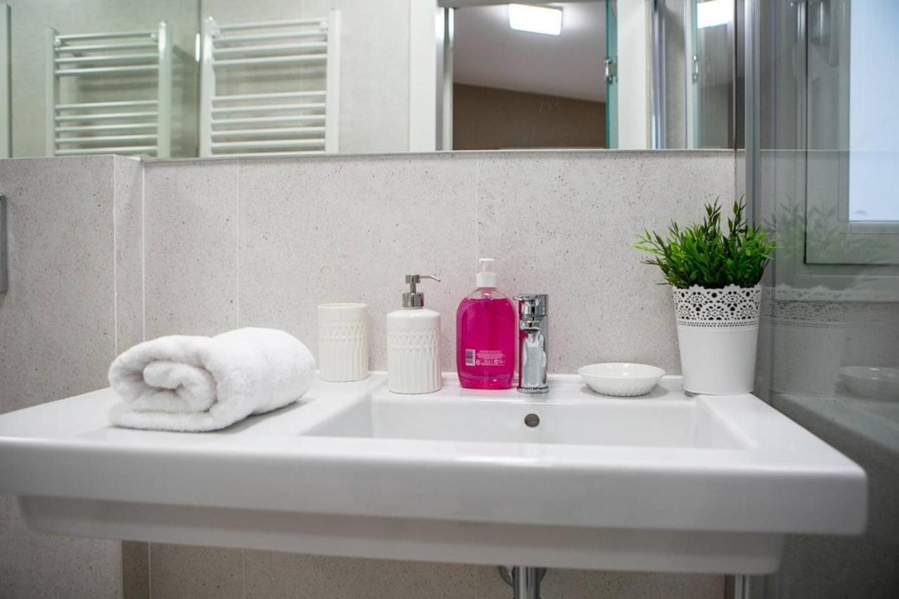 Apartamento Cozy 2Bed2Bath&Patio W Bedbath In Mdrd'S Center Madrid Exterior foto