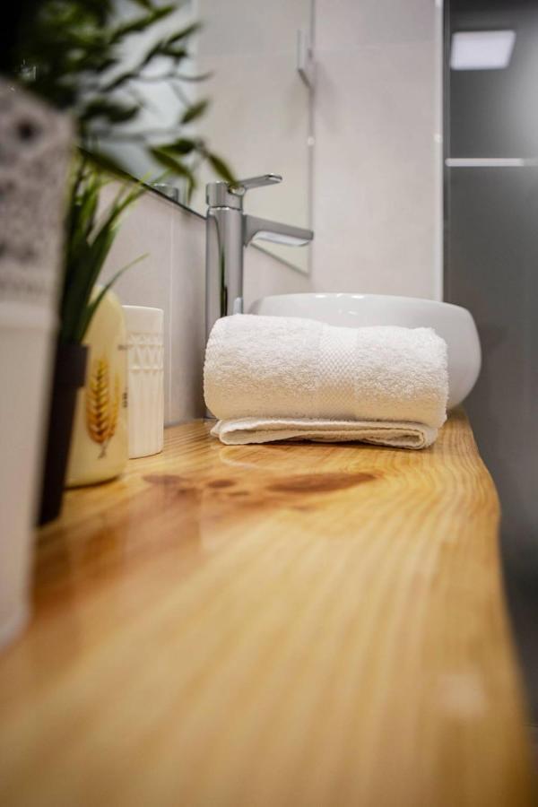 Apartamento Cozy 2Bed2Bath&Patio W Bedbath In Mdrd'S Center Madrid Exterior foto